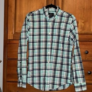 Button Down | American Eagle